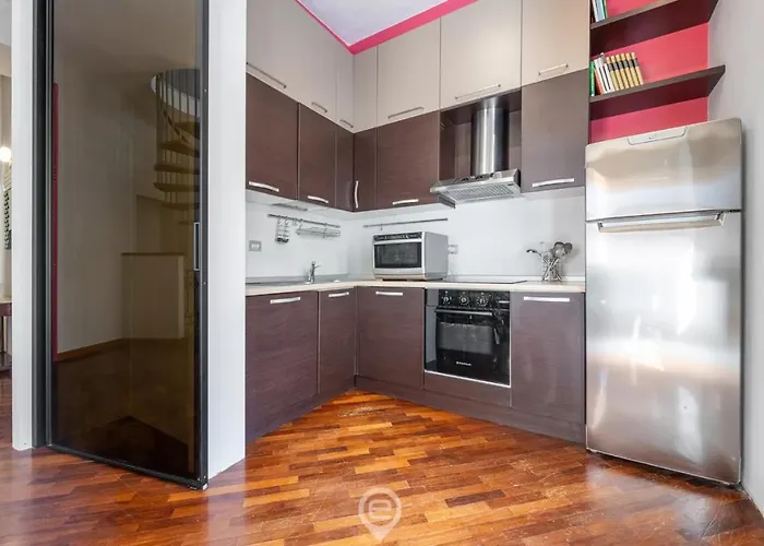 Charm In Via Abba Кальяри